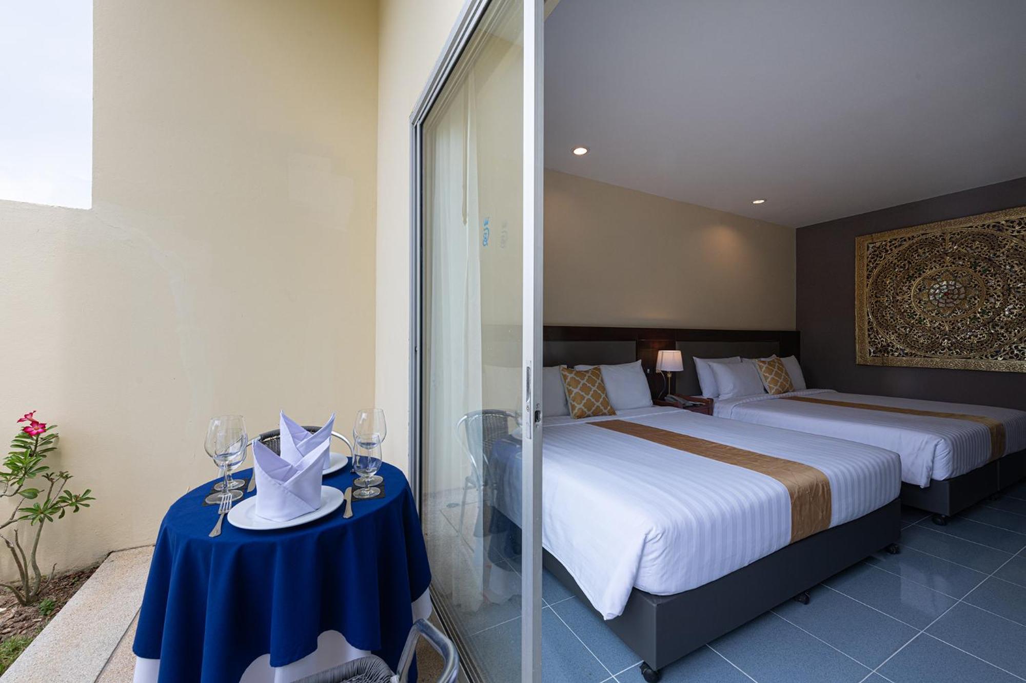 Blue Beach Grand Resort And Spa In Chalong Phuket By Dayuu Ban Saiyuan Ngoại thất bức ảnh