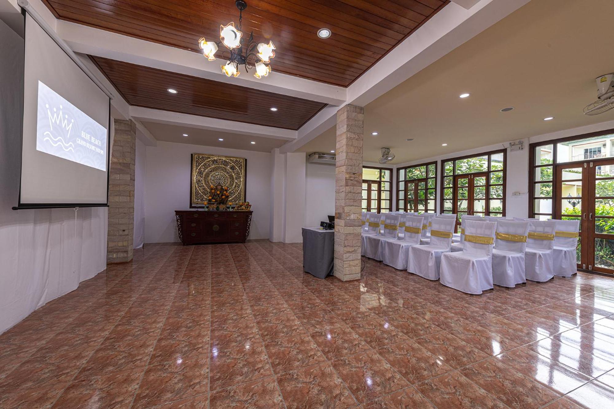 Blue Beach Grand Resort And Spa In Chalong Phuket By Dayuu Ban Saiyuan Ngoại thất bức ảnh