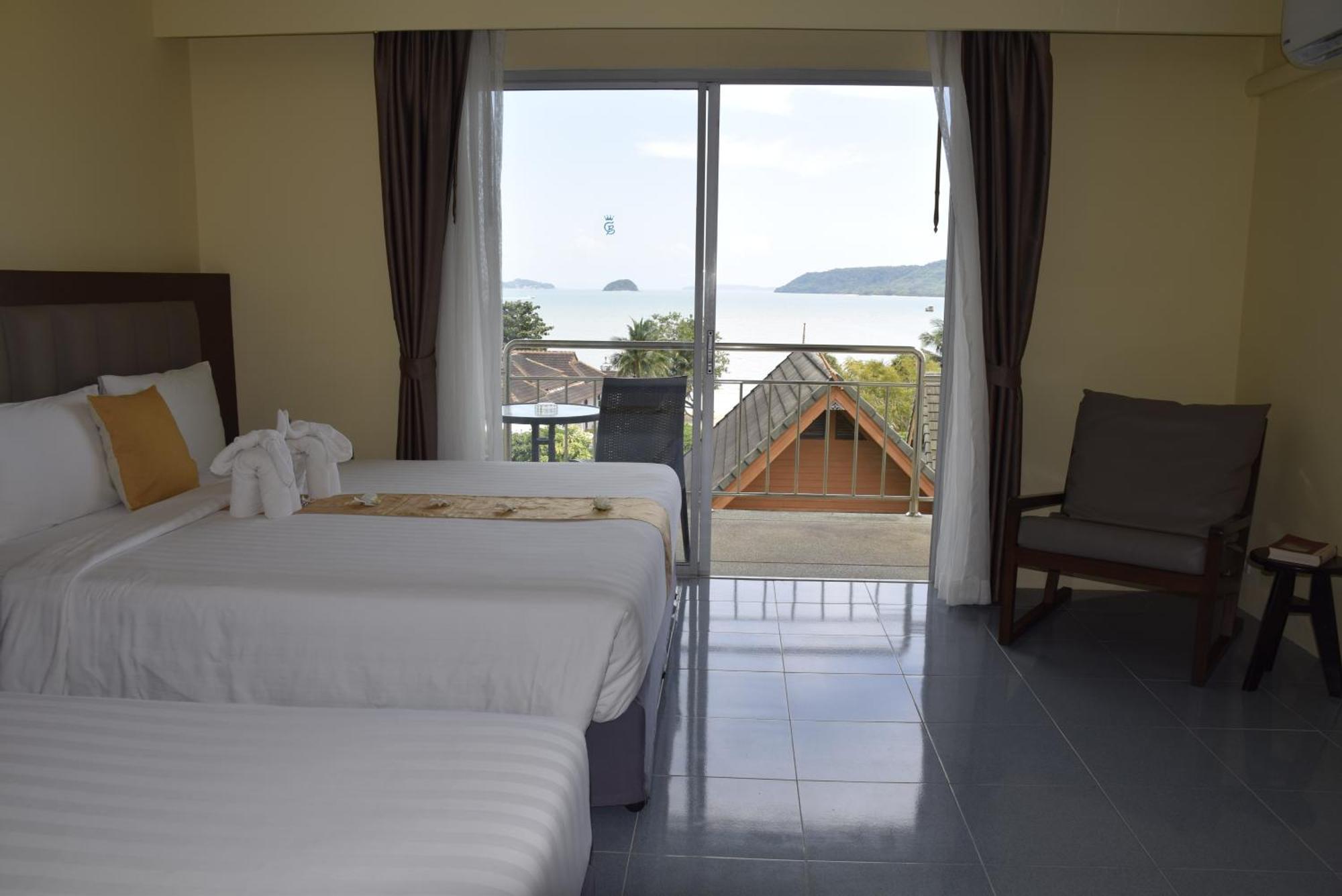 Blue Beach Grand Resort And Spa In Chalong Phuket By Dayuu Ban Saiyuan Ngoại thất bức ảnh