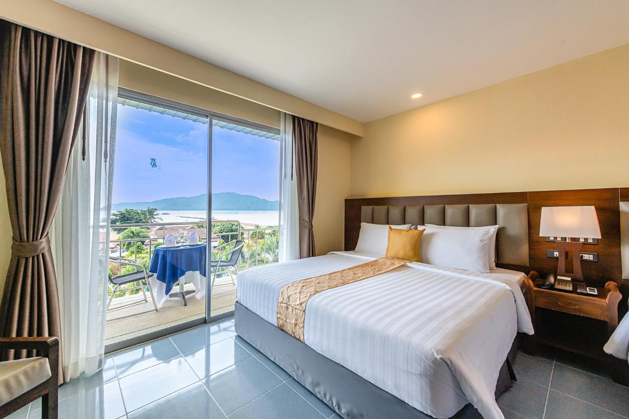Blue Beach Grand Resort And Spa In Chalong Phuket By Dayuu Ban Saiyuan Ngoại thất bức ảnh